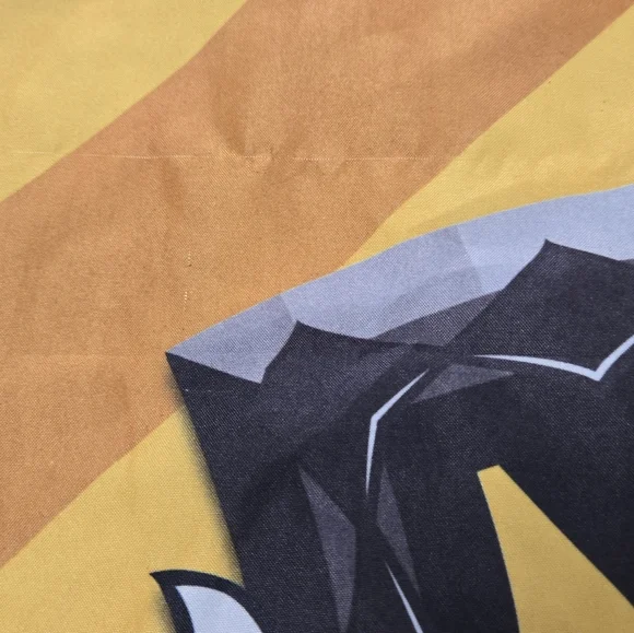 Hufflepuff Banner with Badger Crest - Picture 6 of 8